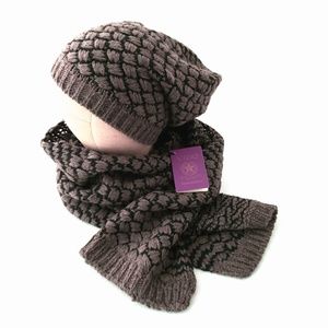 Vizio Knit Scarf and Hat Set, Brown and Black